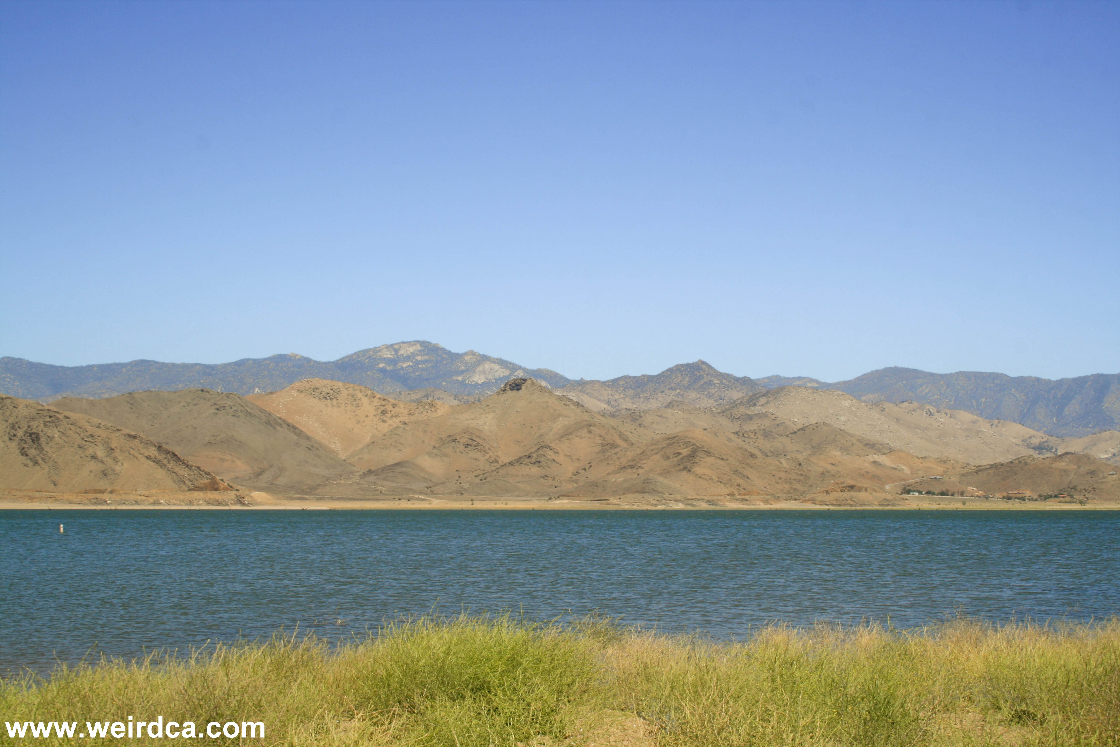 Lake Isabella Weird California