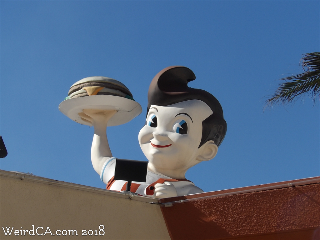 Bob's Big Boy Weird California