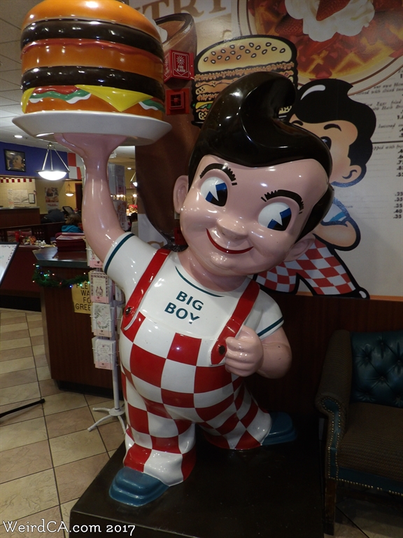 Bob's Big Boy Weird California