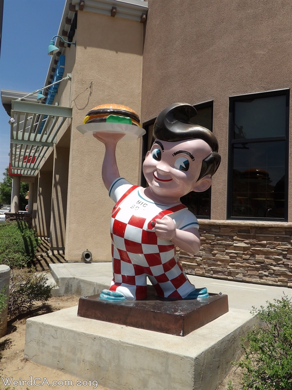 Bob's Big Boy Weird California