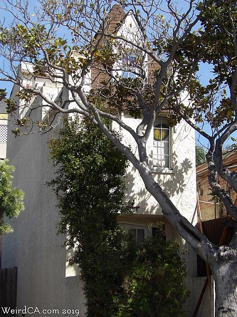 lb skinny house08