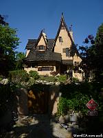 Witchs House