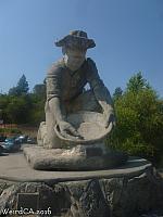auburnstatues31