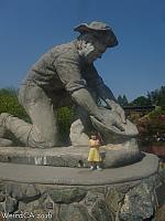 auburnstatues36