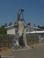 auburnstatues15