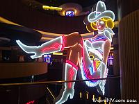 vegas vickie17