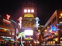 fremont street037