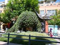 Triceratops Topiary Fountain