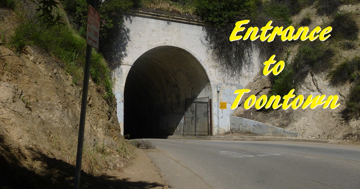 Toontown Tunnel - Weird California